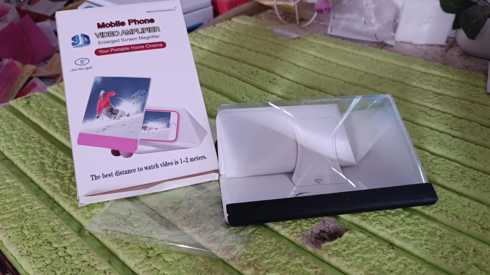 3D HD Mobile Phone Screen Magnifier Amplifier (1 Pc / 8 Inch) 3D HD Mobile Phone Screen Magnifier Amplifier (1 Pc / 8 Inch)